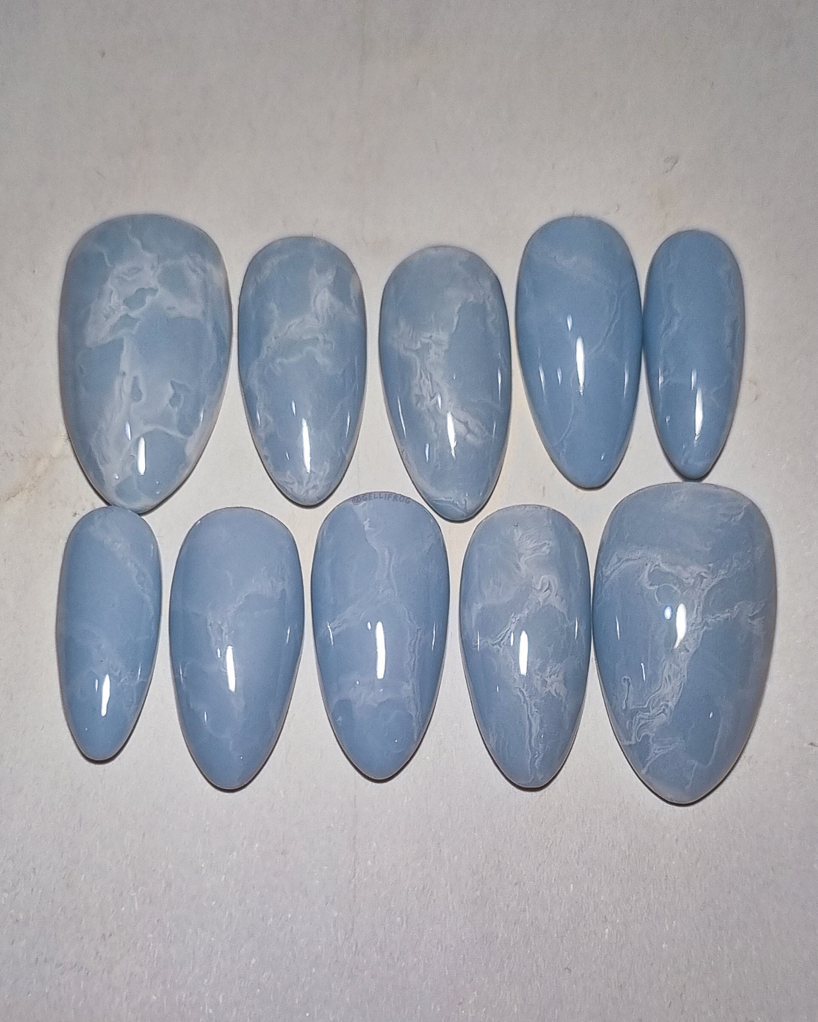 Blue Marble medium almond pale blue press-on nails by Gellifrog – handmade gel set