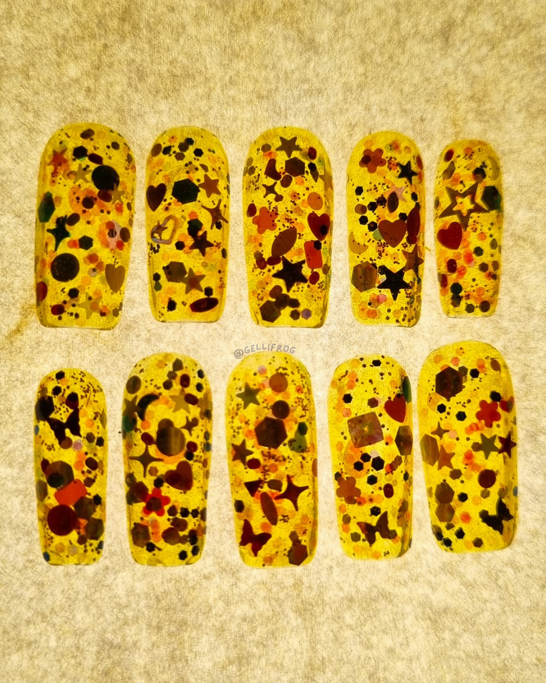 Glitter Wand – Medium Square 2000s-Inspired Press-On Nails | Handmade Gel Set