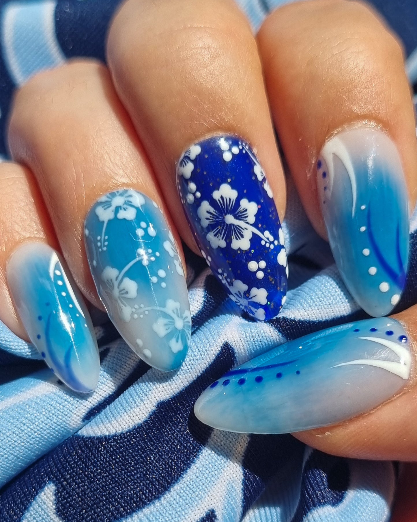 Beach Cocktails - Medium Almond Blue Hibiscus Aura Press-On Nails | Handmade Gel Set